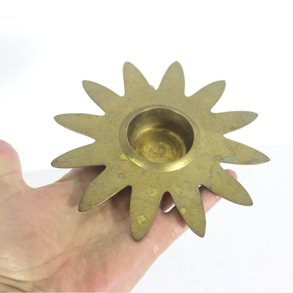 Mid Century Modern Brass Starburst Candle Holder, Sun Shaped Tea light Tealight - Picture 5 of 6